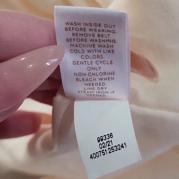 Lauren Conrad Dress - Picture 14 of 14